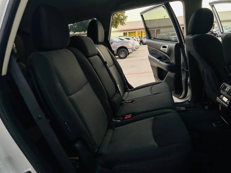 2018 Nissan Pathfinder S