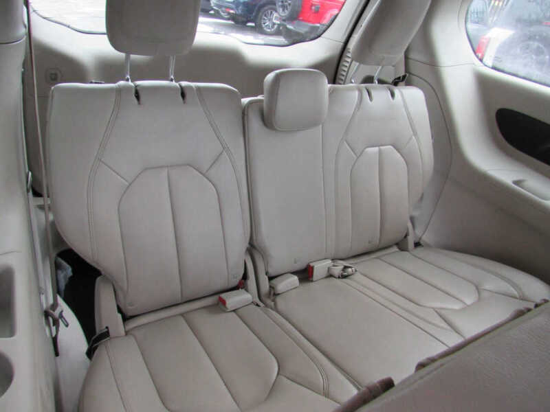 2017 Chrysler Pacifica