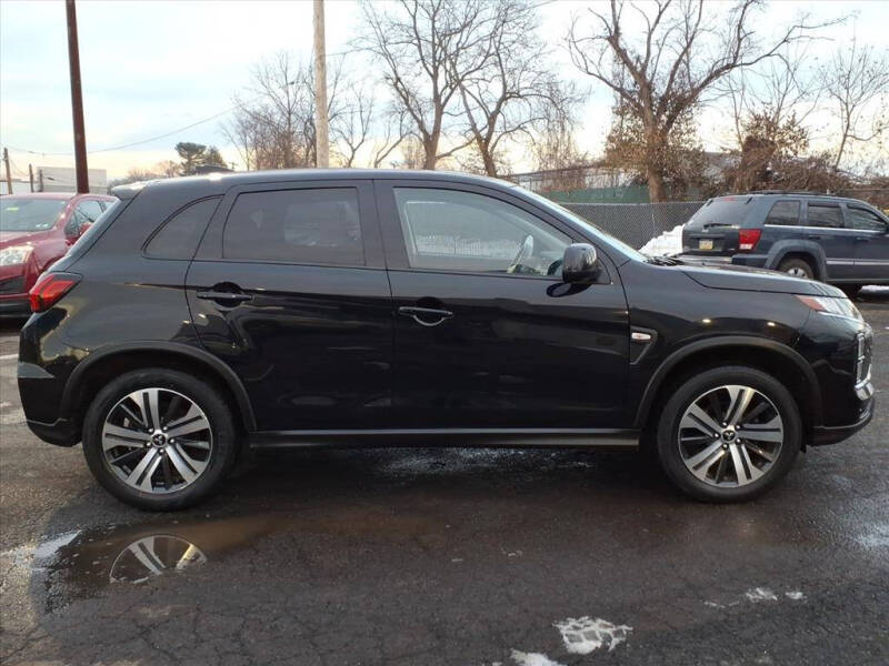 2020 Mitsubishi Outlander Sport ES