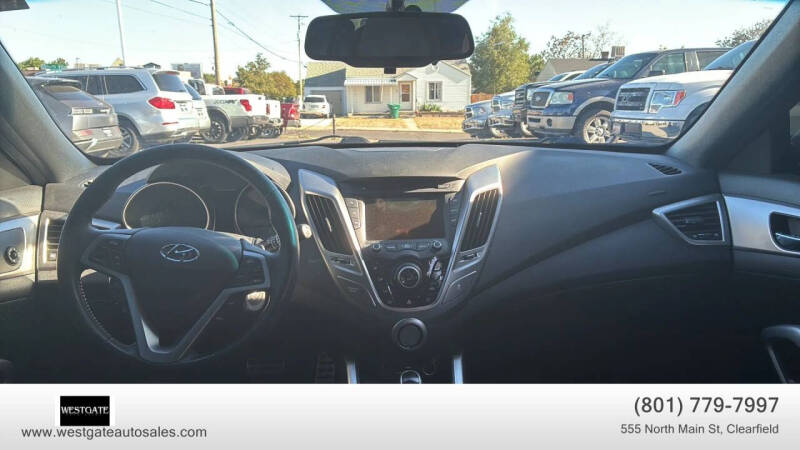 2016 Hyundai Veloster