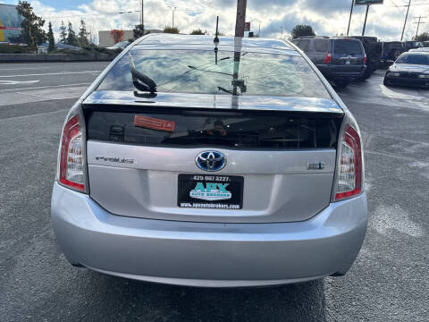 2013 Toyota Prius Two