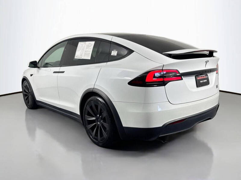2022 Tesla Model X Plaid