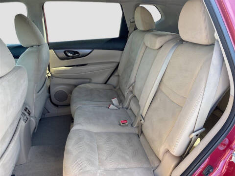 2015 Nissan Rogue SV