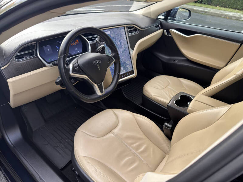 2013 Tesla Model S