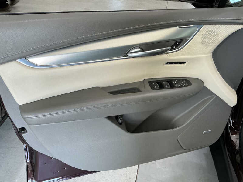 2018 Cadillac XT5 Premium Luxury