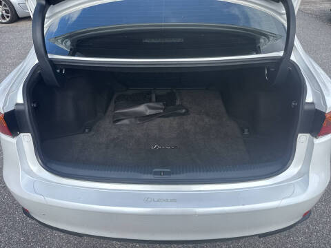 2017 Lexus IS 300