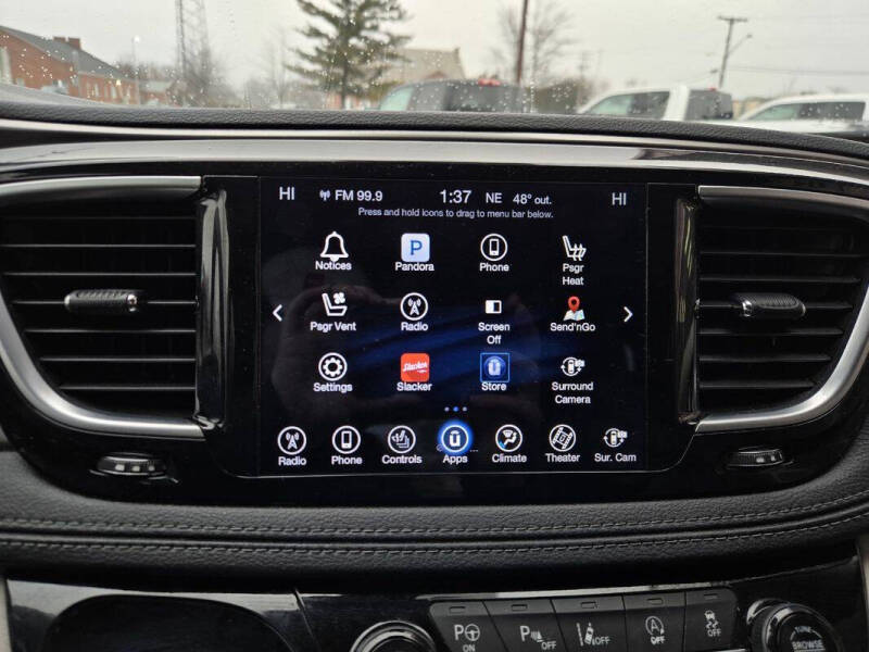 2017 Chrysler Pacifica Limited