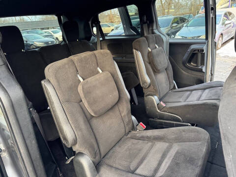 2017 Dodge Grand Caravan SE