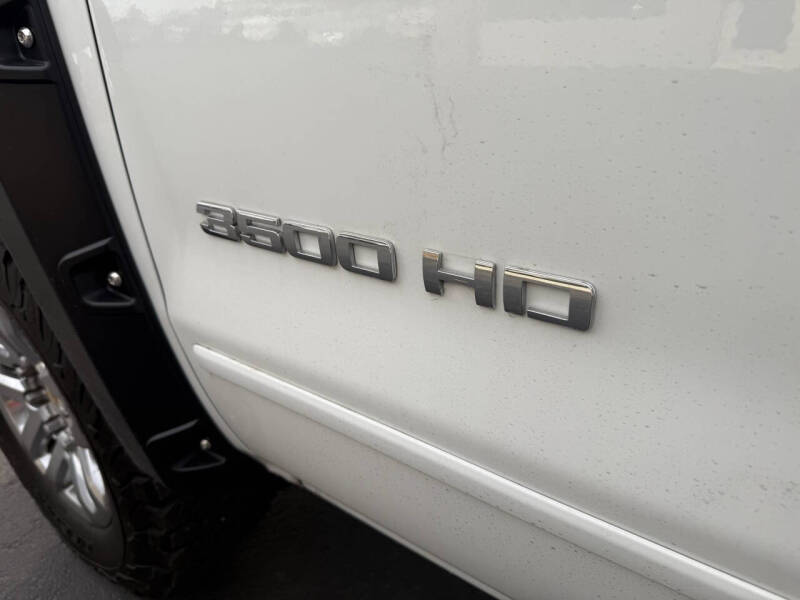 2017 Chevrolet Silverado 3500HD