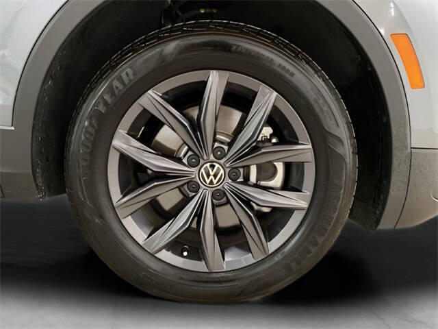 2022 Volkswagen Tiguan SE
