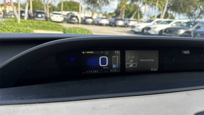 2016 Toyota Prius Two