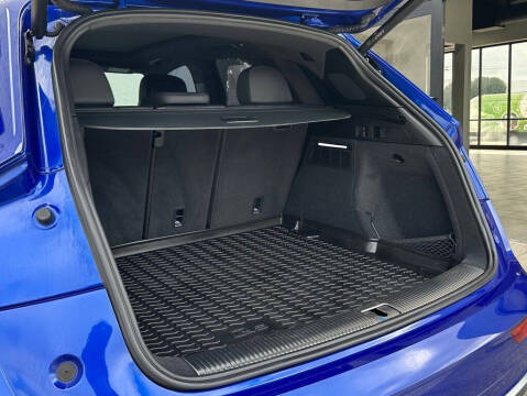 2022 Audi SQ5 3.0T quattro Premium Plus