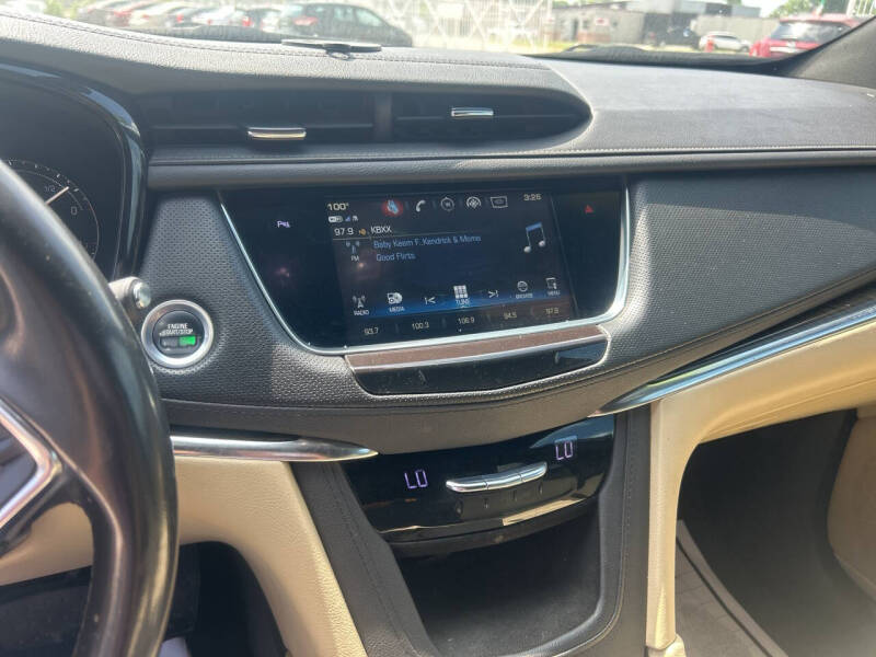 2019 Cadillac XT5