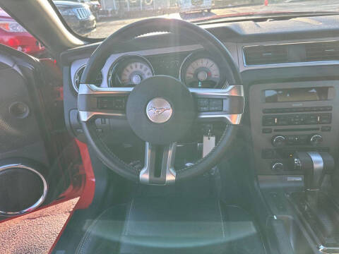 2012 Ford Mustang V6 Premium