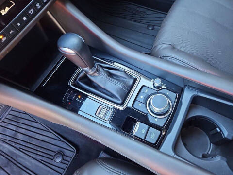 2018 Mazda MAZDA6 Signature