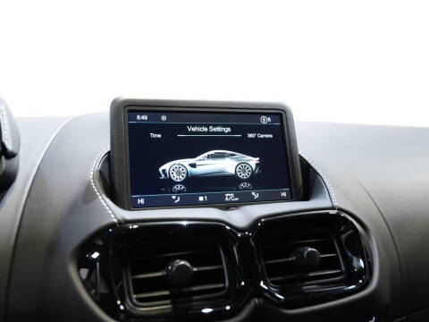 2020 Aston Martin Vantage