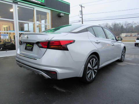 2022 Nissan Altima 2.5 SV