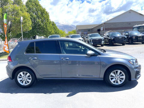 2019 Volkswagen Golf S