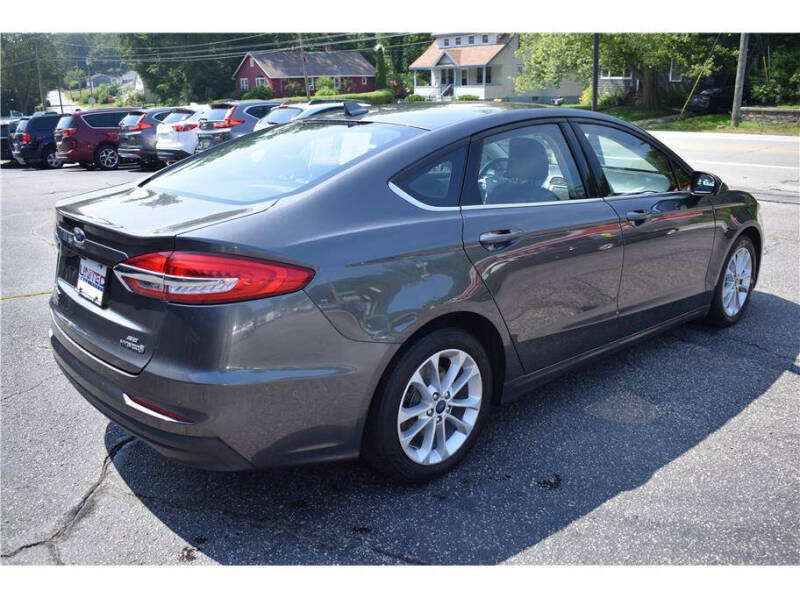 2019 Ford Fusion Hybrid SE