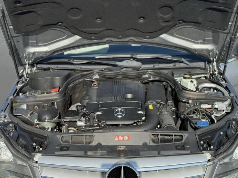 2012 Mercedes-Benz C-Class C 250 Luxury