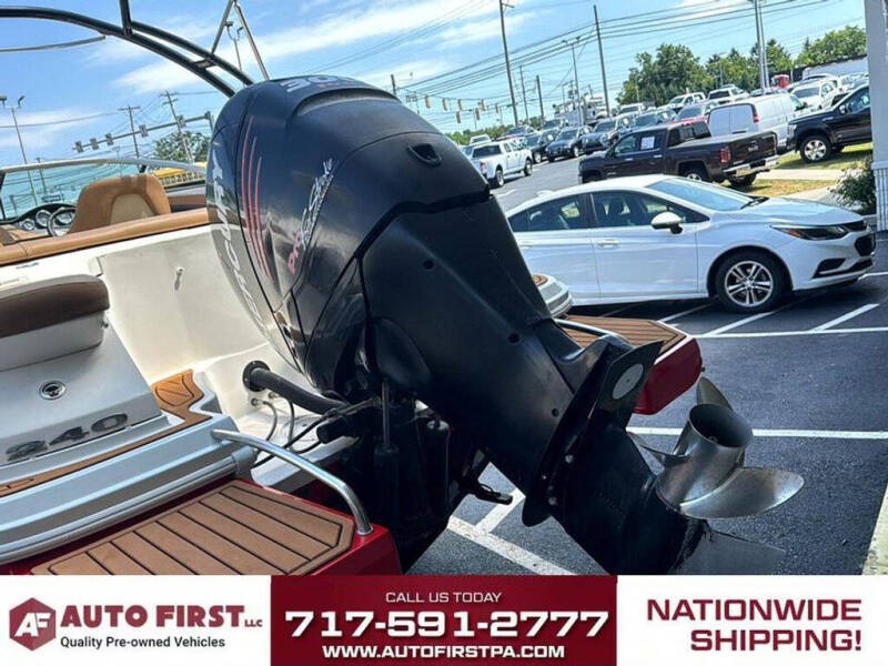 2014 Sea Ray 240 SD