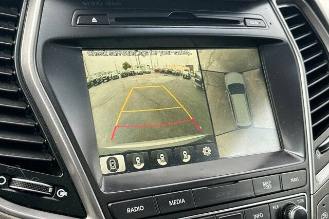 2017 Hyundai Santa Fe SE Ultimate