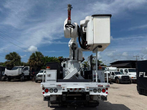 2014 Freightliner M2 106
