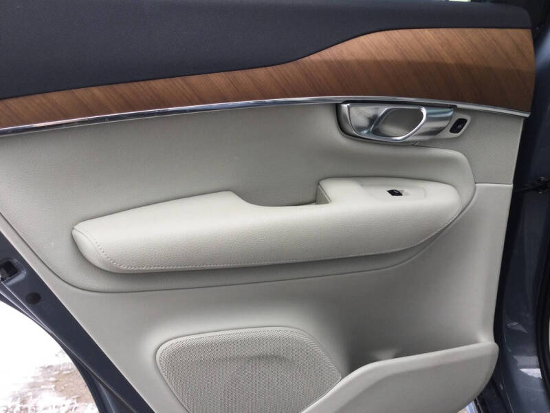 2021 Volvo XC90 Recharge T8 Inscription Expression 7P