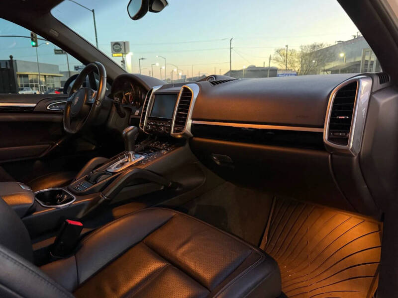 2014 Porsche Cayenne