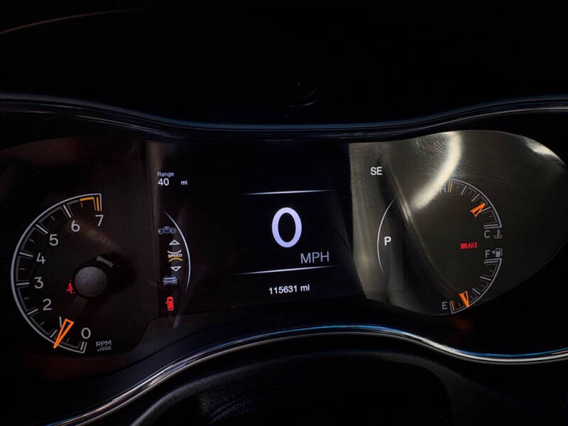 2019 Jeep Grand Cherokee Laredo