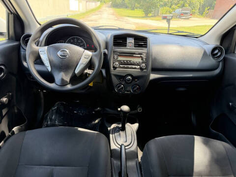 2018 Nissan Versa