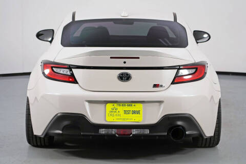 2024 Toyota GR86 Premium
