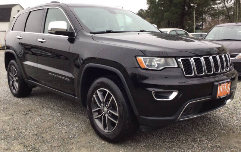 2017 Jeep Grand Cherokee Limited's photo
