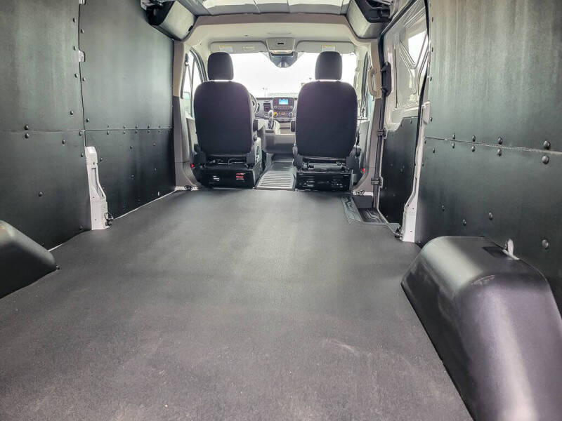 2025 Ford Transit