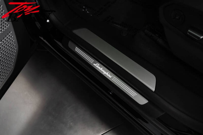 2022 Lamborghini Urus