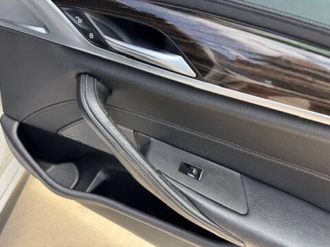 2017 BMW 5 Series 530i
