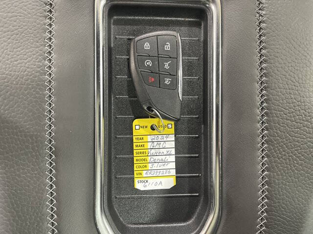 2024 GMC Yukon XL Denali