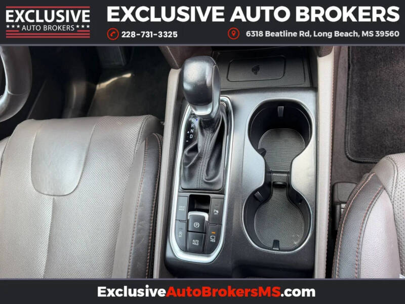 2019 Hyundai Santa Fe Ultimate 2.4L