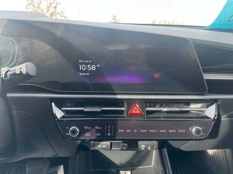2024 Kia Niro EX