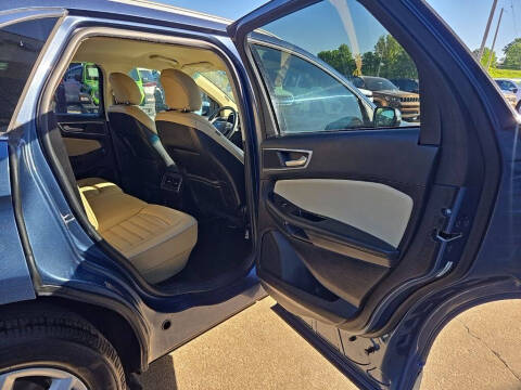 2019 Ford Edge SEL
