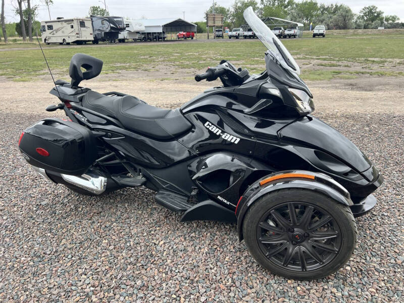 2013 Can Am Spyder  ST Limited