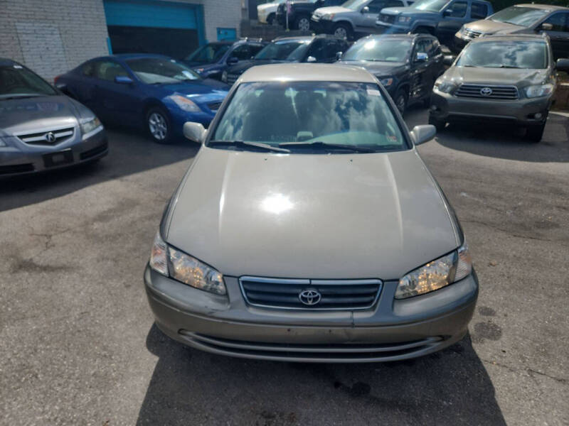 2000 Toyota Camry LE photo 4