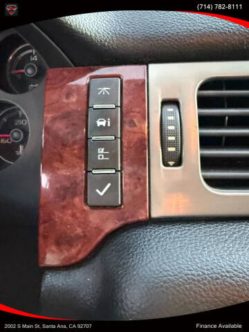 2014 Chevrolet Suburban LT