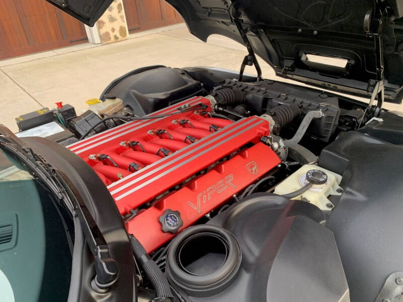 2000 Dodge Viper GTS