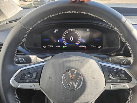 2024 Volkswagen Taos SE