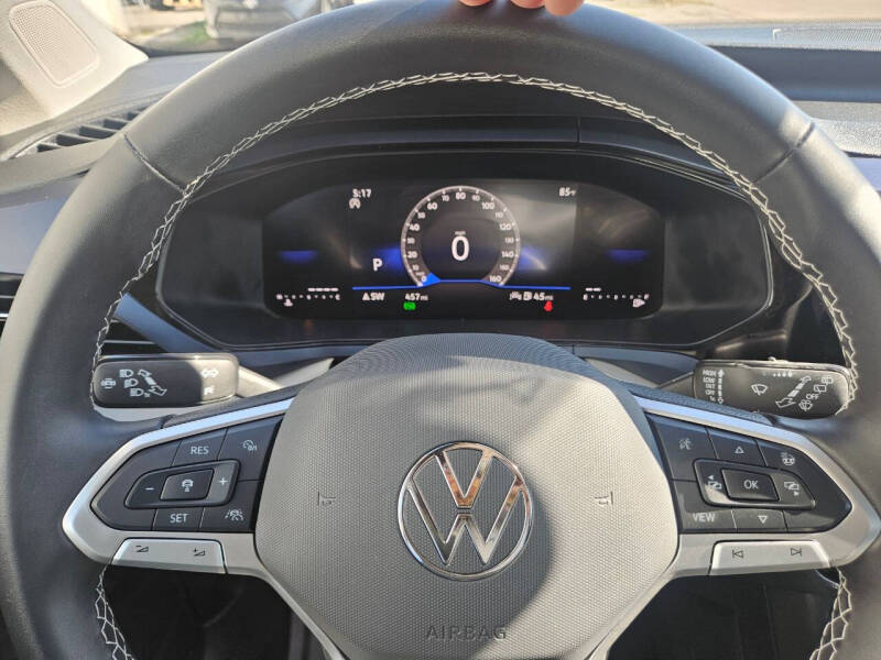 2024 Volkswagen Taos SE