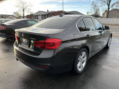 2017 BMW 3 Series 330i xDrive