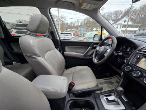 2014 Subaru Forester 2.5i Touring