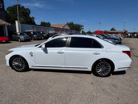 2017 Genesis G90
