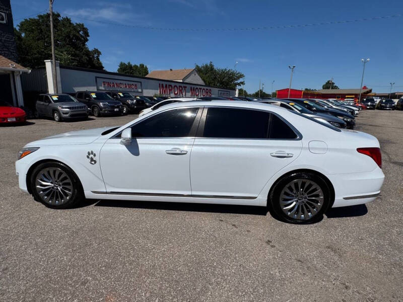 2017 Genesis G90